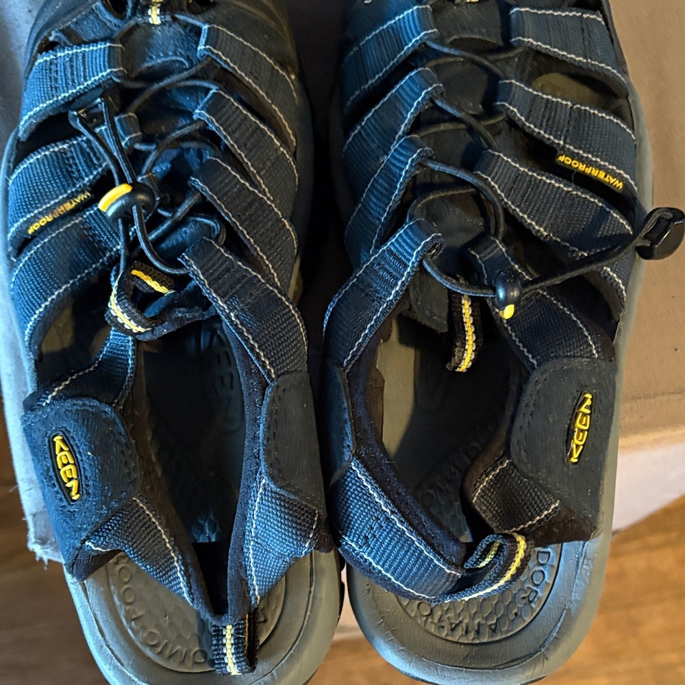 KEEN women’s blue and Yellow Outdoor Sandals - Picture 6 of 11